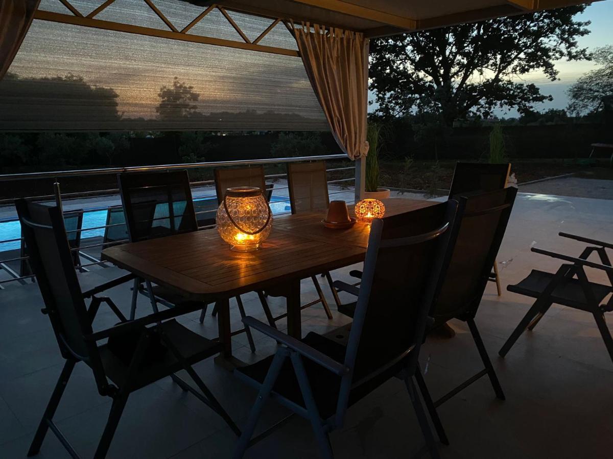 Naturia Holiday House Medulin Buitenkant foto